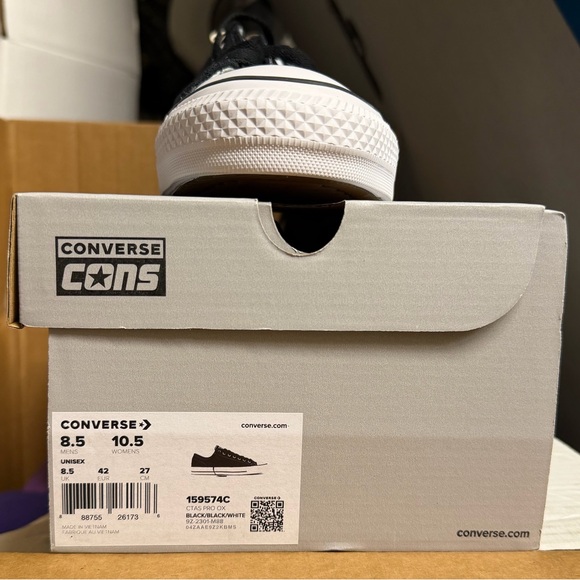 Converse Cons Suede Black/White Skateboarding shoes - Picture 6 of 6